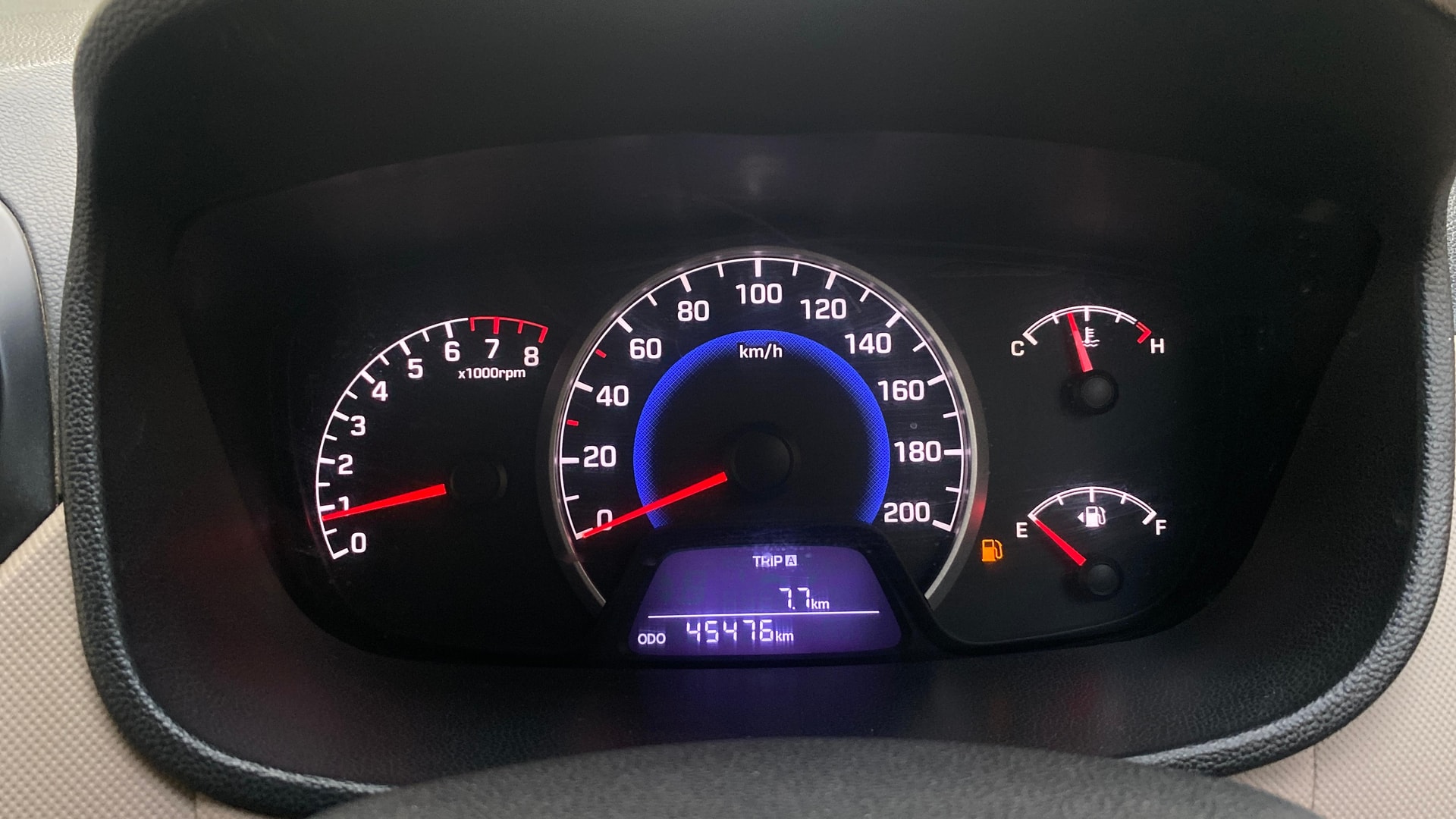 View 2017 Hyundai Grand i10 1.2 Sportz(O) Petrol Image 34 Used 2017 Hyundai Grand i10 1.2 Sportz(O) Petrol Image 34