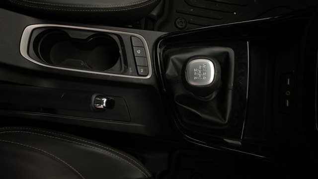 View MG Hector Image 43 Used MG Hector Image 43