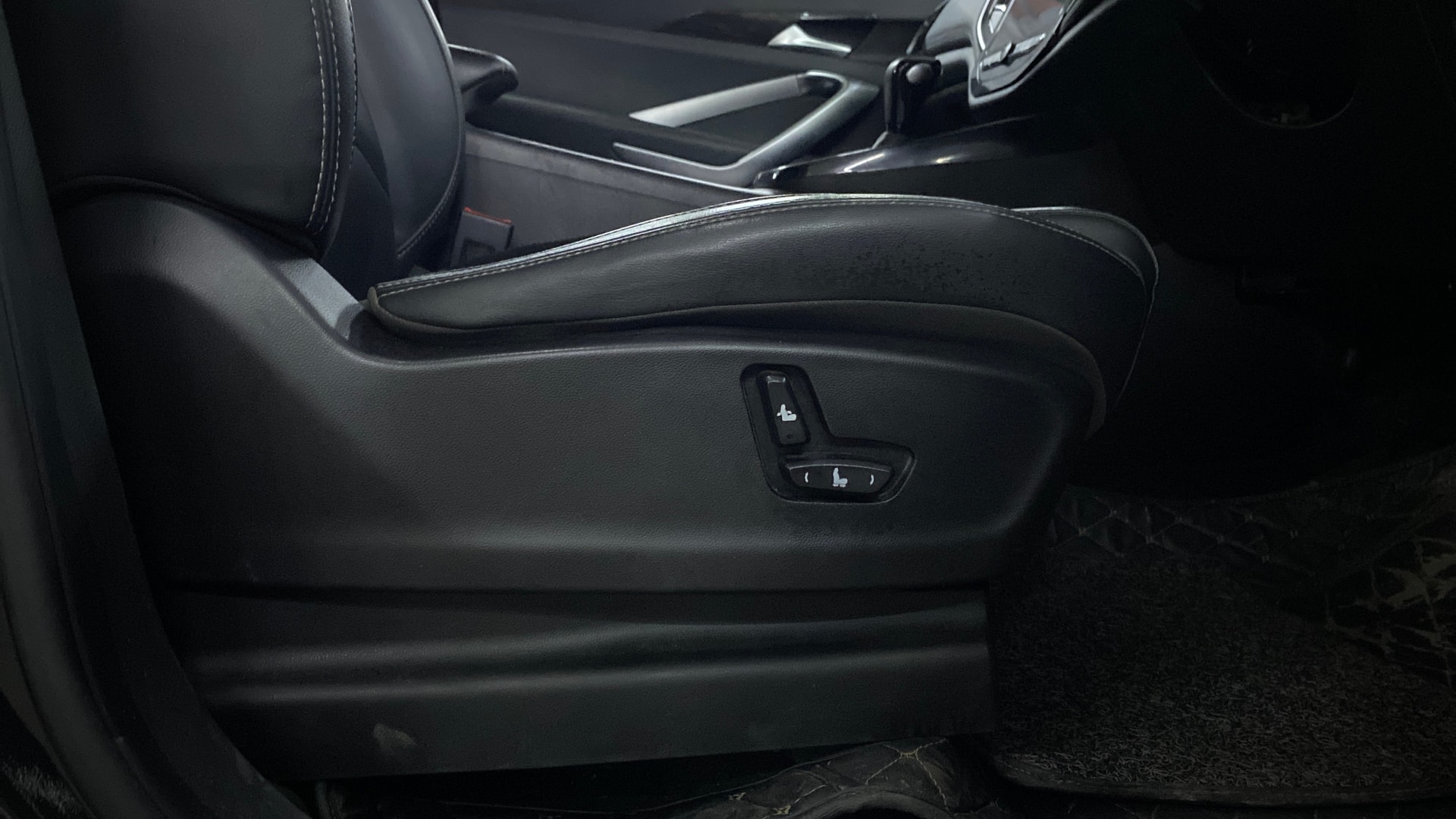 View 2020 MG Hector Sharp Petrol BS IV Image 11 Used 2020 MG Hector Sharp Petrol BS IV Image 11