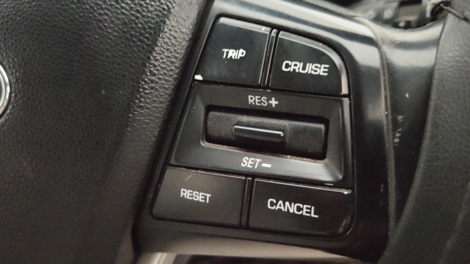 View 2018 Hyundai Creta 1.4 E Diesel Image 3 Used 2018 Hyundai Creta 1.4 E Diesel Image 3