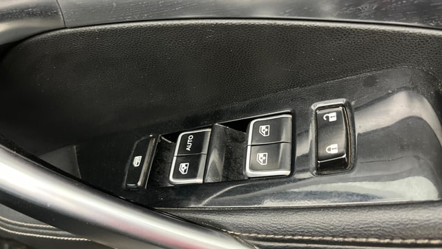View MG Hector Image 35 Used MG Hector Image 35