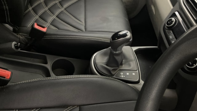 View Hyundai Grand i10 Image 38 Used Hyundai Grand i10 Image 38