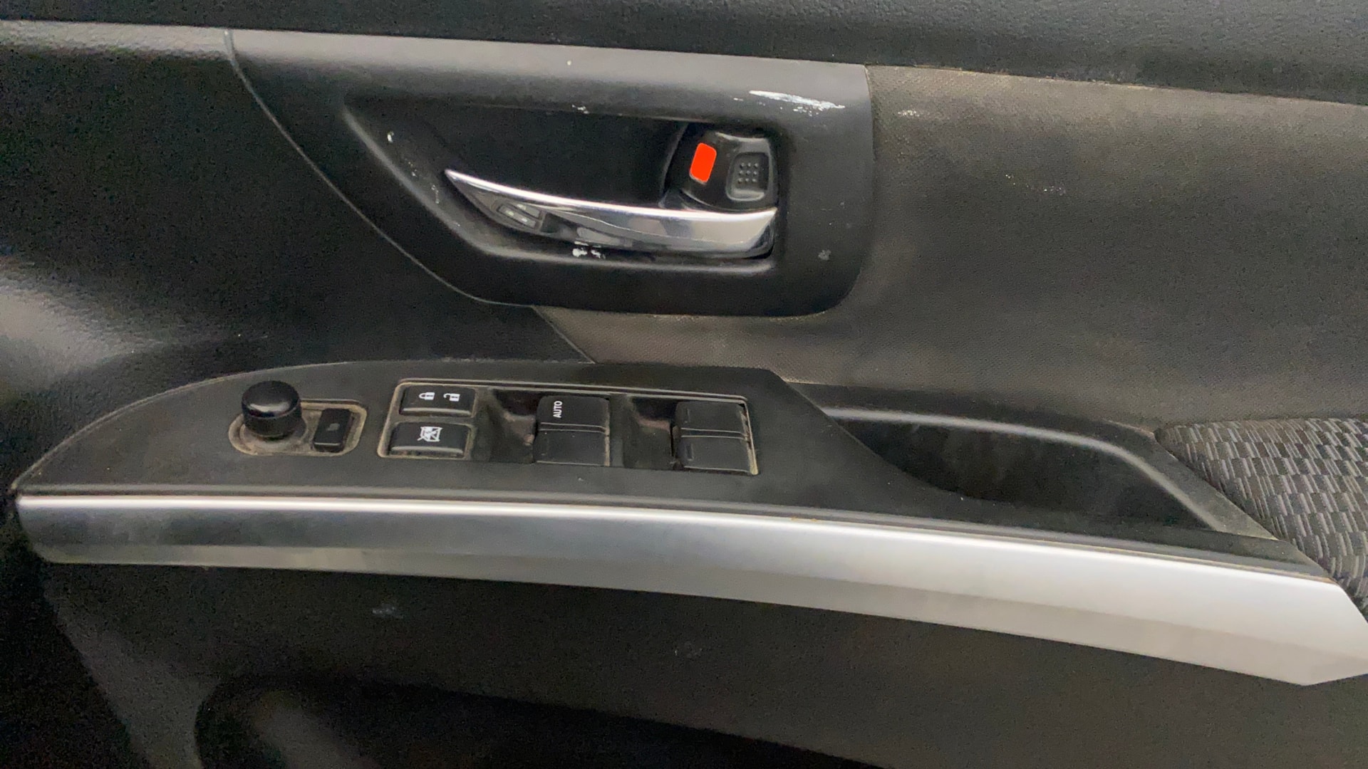 View 2018 Maruti Suzuki 1000 Base Variant Image 39 Used 2018 Maruti Suzuki 1000 Base Variant Image 39