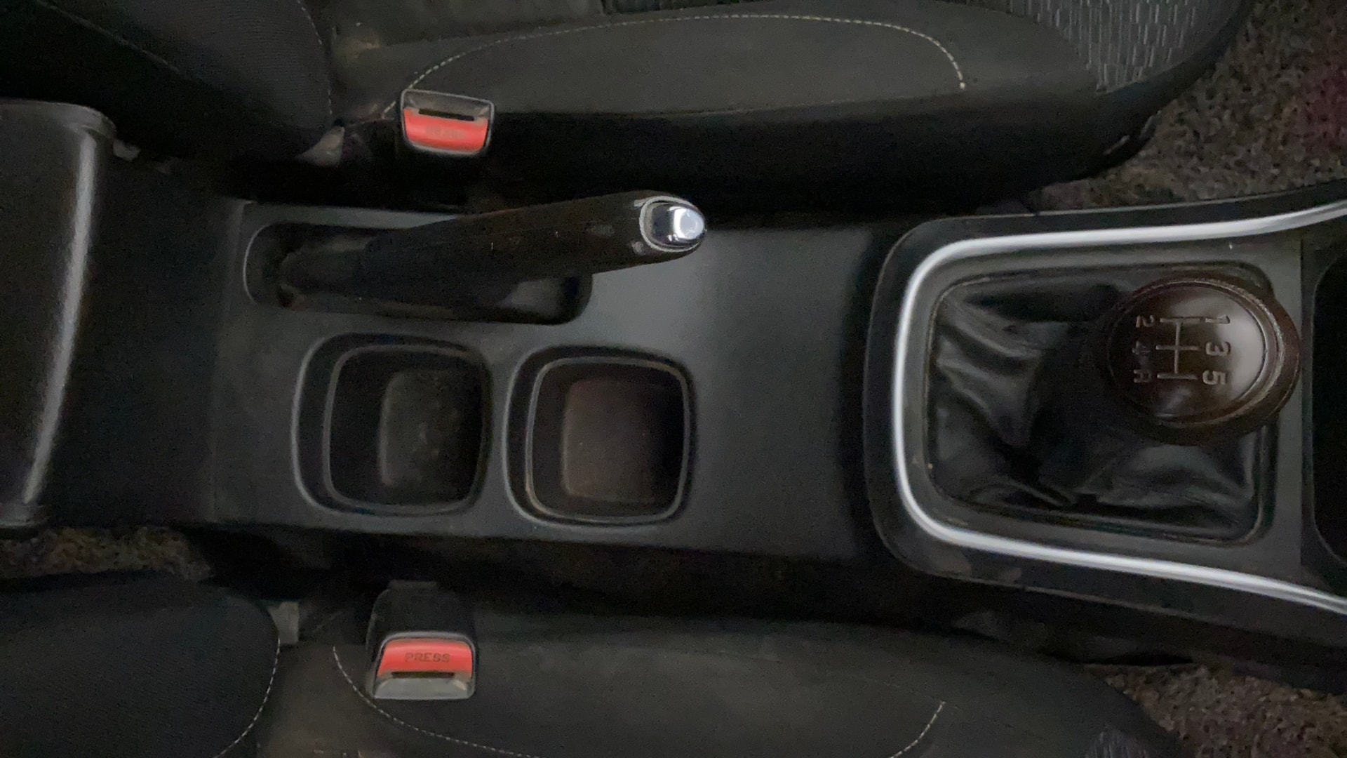 View 2018 Maruti Suzuki 1000 Base Variant Image 42 Used 2018 Maruti Suzuki 1000 Base Variant Image 42