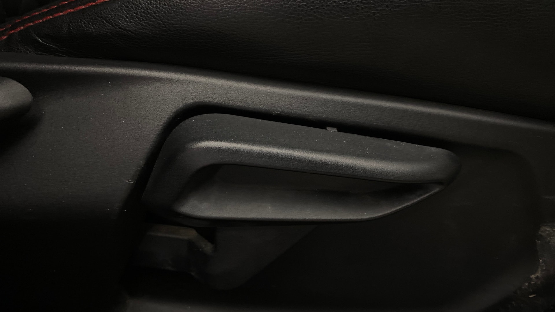 View 2021 Tata Nexon Revotron XE Image 19 Used 2021 Tata Nexon Revotron XE Image 19