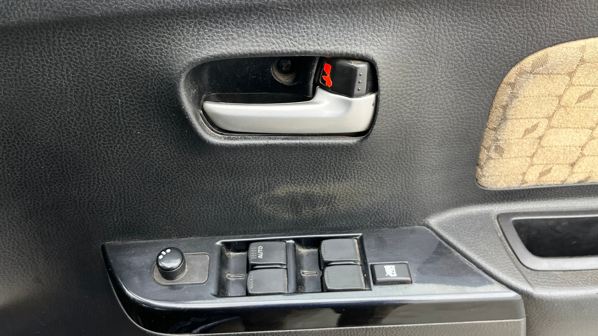 View 2018 Maruti Suzuki 1000 Base Variant Image 32 Used 2018 Maruti Suzuki 1000 Base Variant Image 32