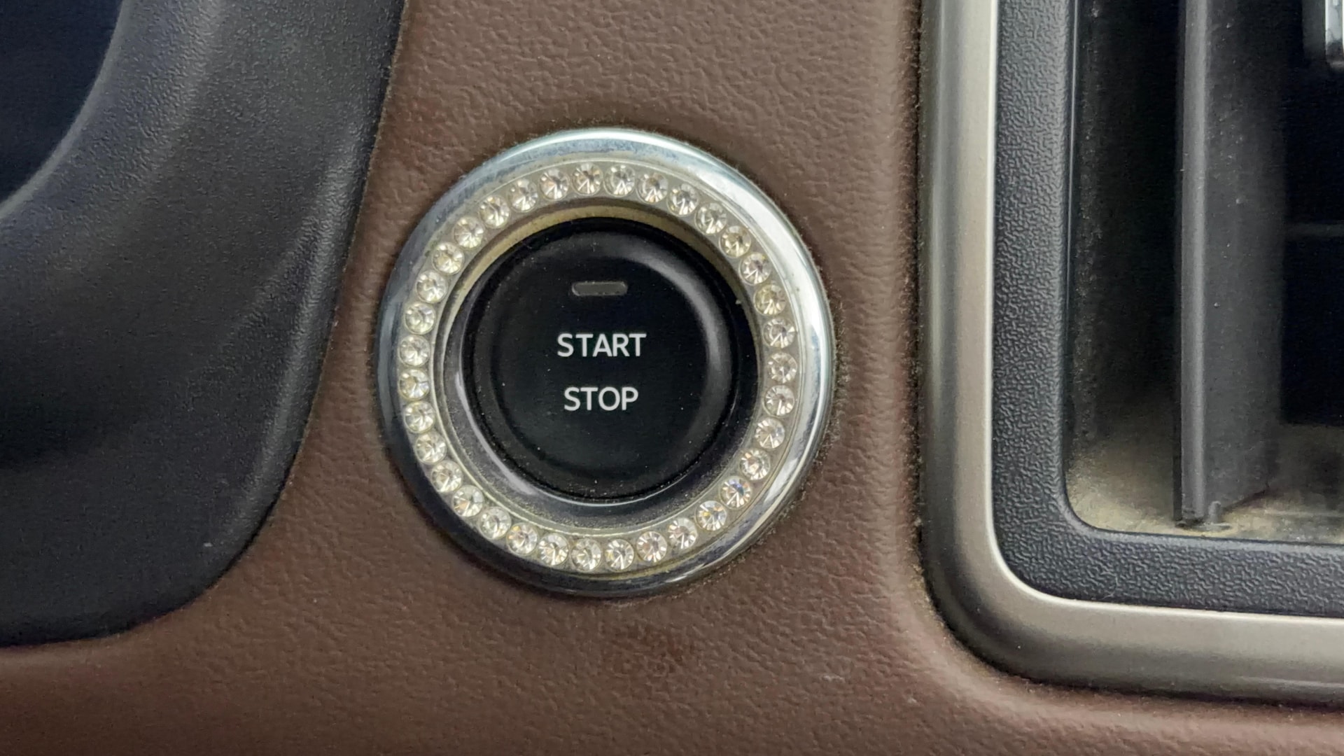 View 2022 Mahindra Scorpio-N Z2 7 STR Petrol Image 42 Used 2022 Mahindra Scorpio-N Z2 7 STR Petrol Image 42