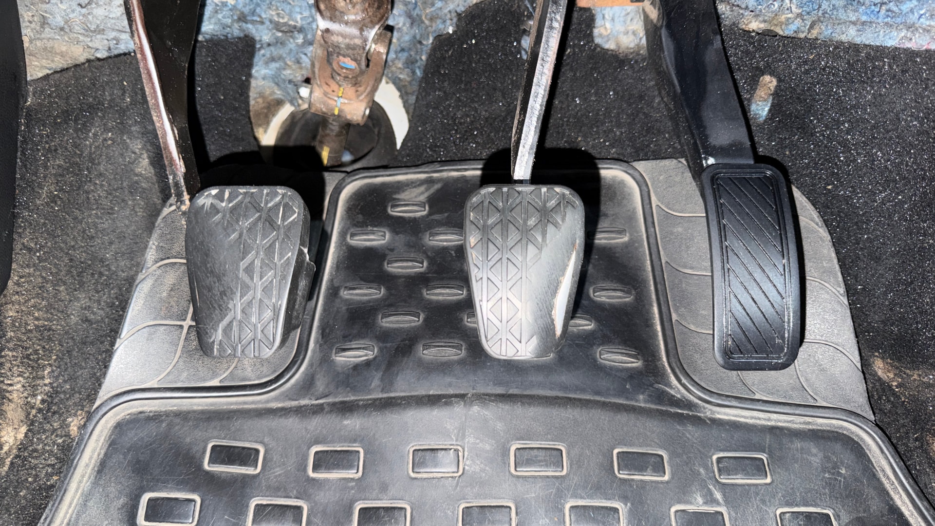 View 2020 Ford EcoSport 1.5 TDCi Diesel Ambiente BS IV Image 9 Used 2020 Ford EcoSport 1.5 TDCi Diesel Ambiente BS IV Image 9