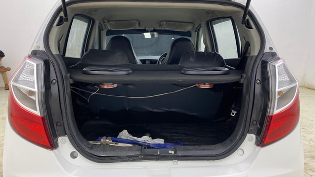 View Maruti Suzuki Alto K10 Image 10 Used Maruti Suzuki Alto K10 Image 10
