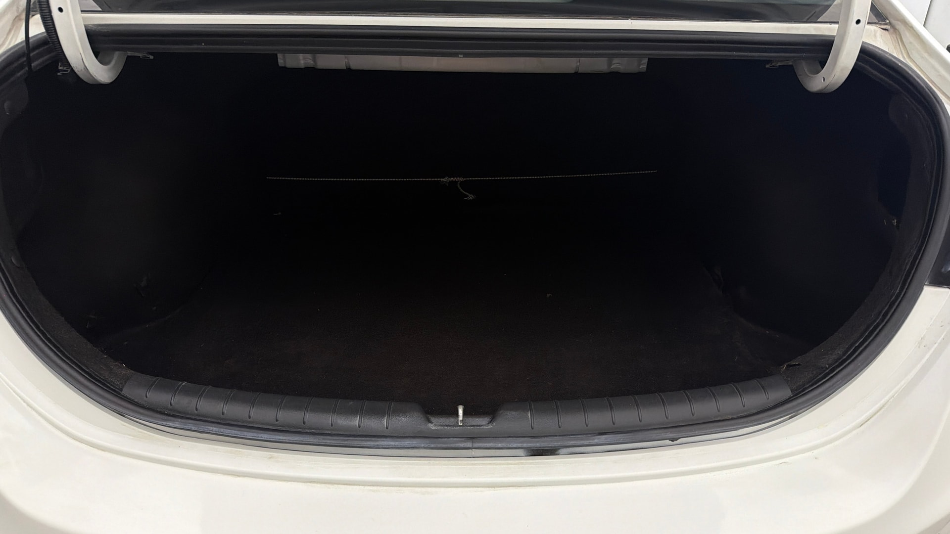 View 2019 Hyundai Verna 1.6 VTVT SX Image 11 Used 2019 Hyundai Verna 1.6 VTVT SX Image 11