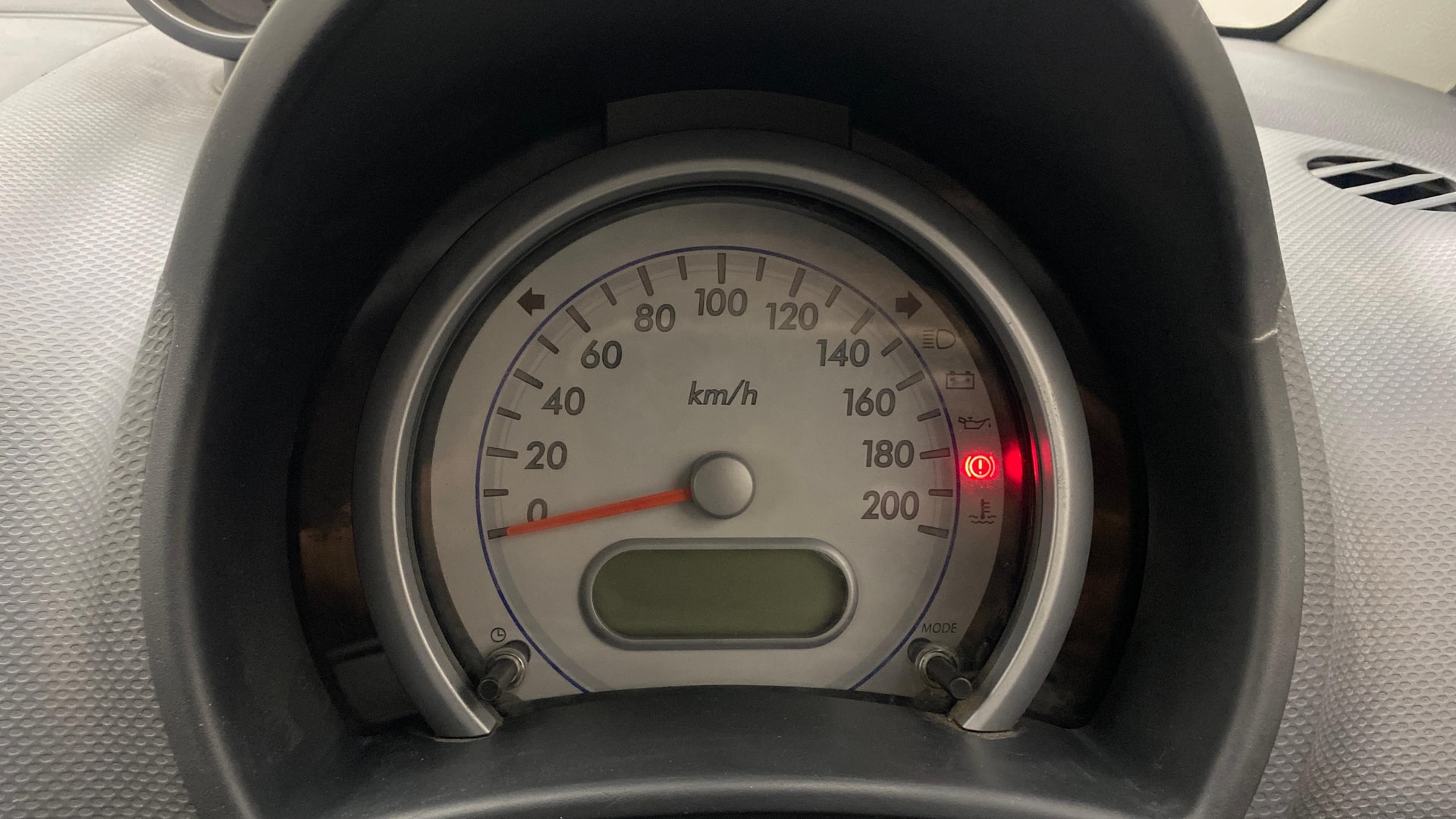 View 2015 Maruti Suzuki 1000 Base Variant Image 33 Used 2015 Maruti Suzuki 1000 Base Variant Image 33