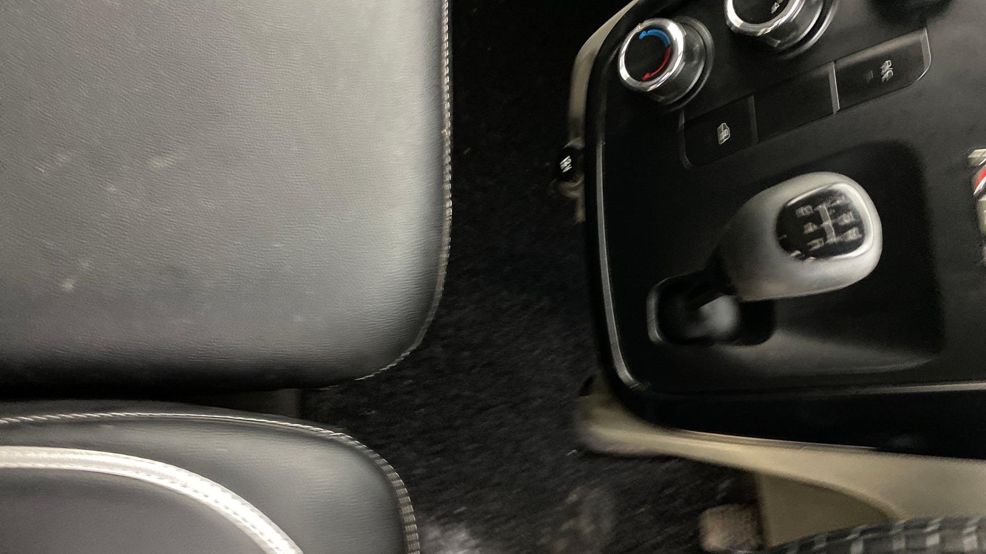 Used 2017 Mahindra KUV100 Used 2017 Mahindra KUV100
