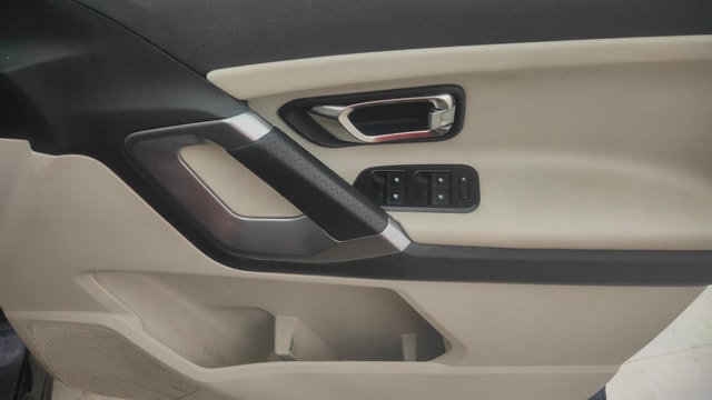 View Tata Safari Image 41 Used Tata Safari Image 41