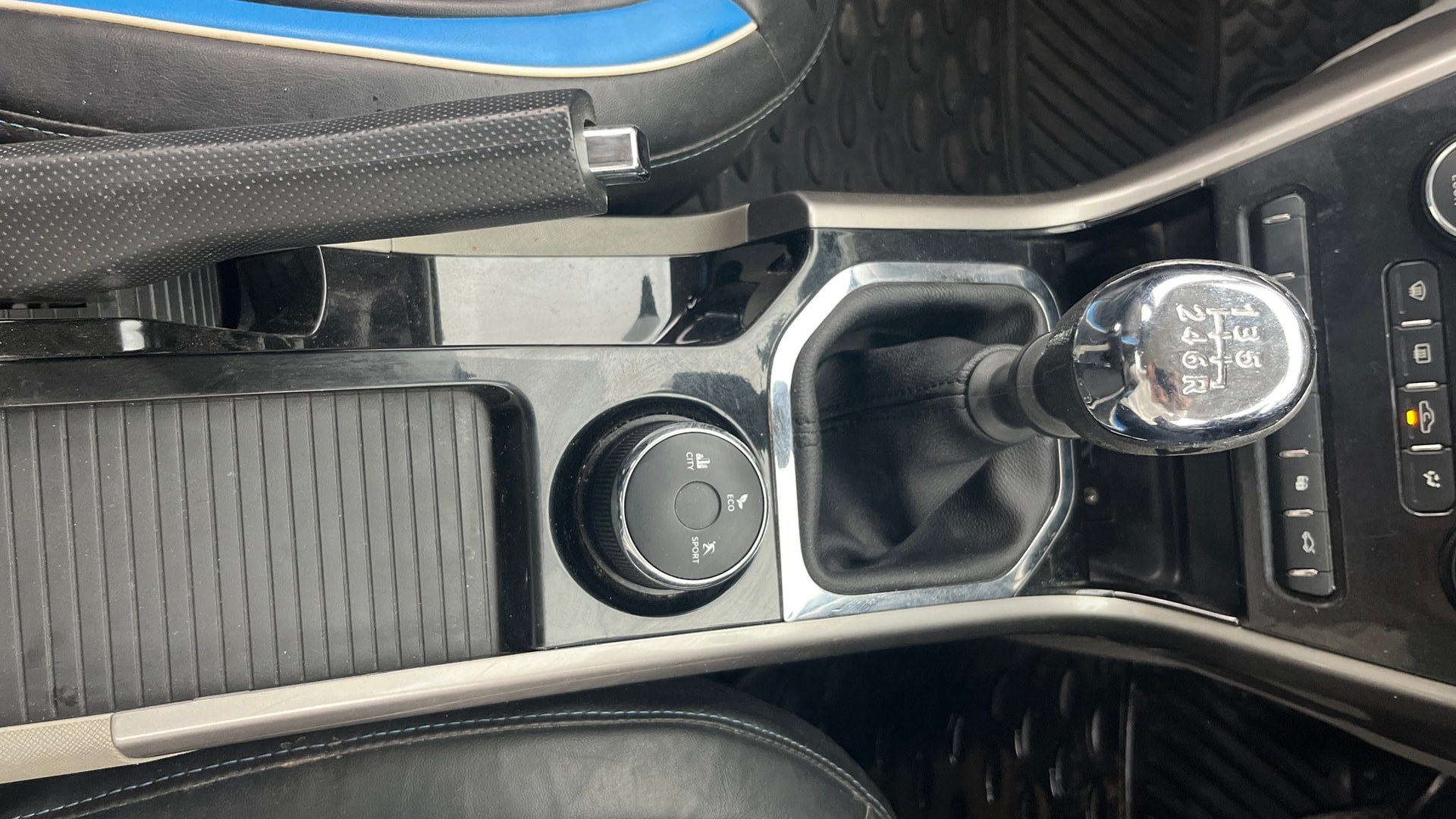 Used 2019 Tata Nexon Used 2019 Tata Nexon