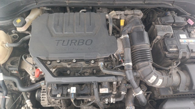 View Hyundai Verna Image 44 Used Hyundai Verna Image 44