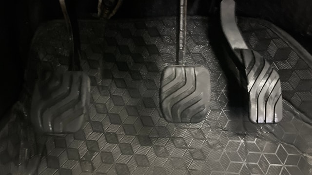 View Renault Kiger Image 28 Used Renault Kiger Image 28