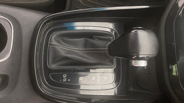 View MG Hector Image 41 Used MG Hector Image 41