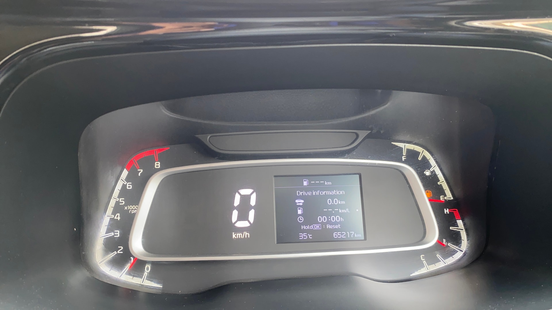 View 2022 Kia Sonet HTK Plus Petrol Image 21 Used 2022 Kia Sonet HTK Plus Petrol Image 21