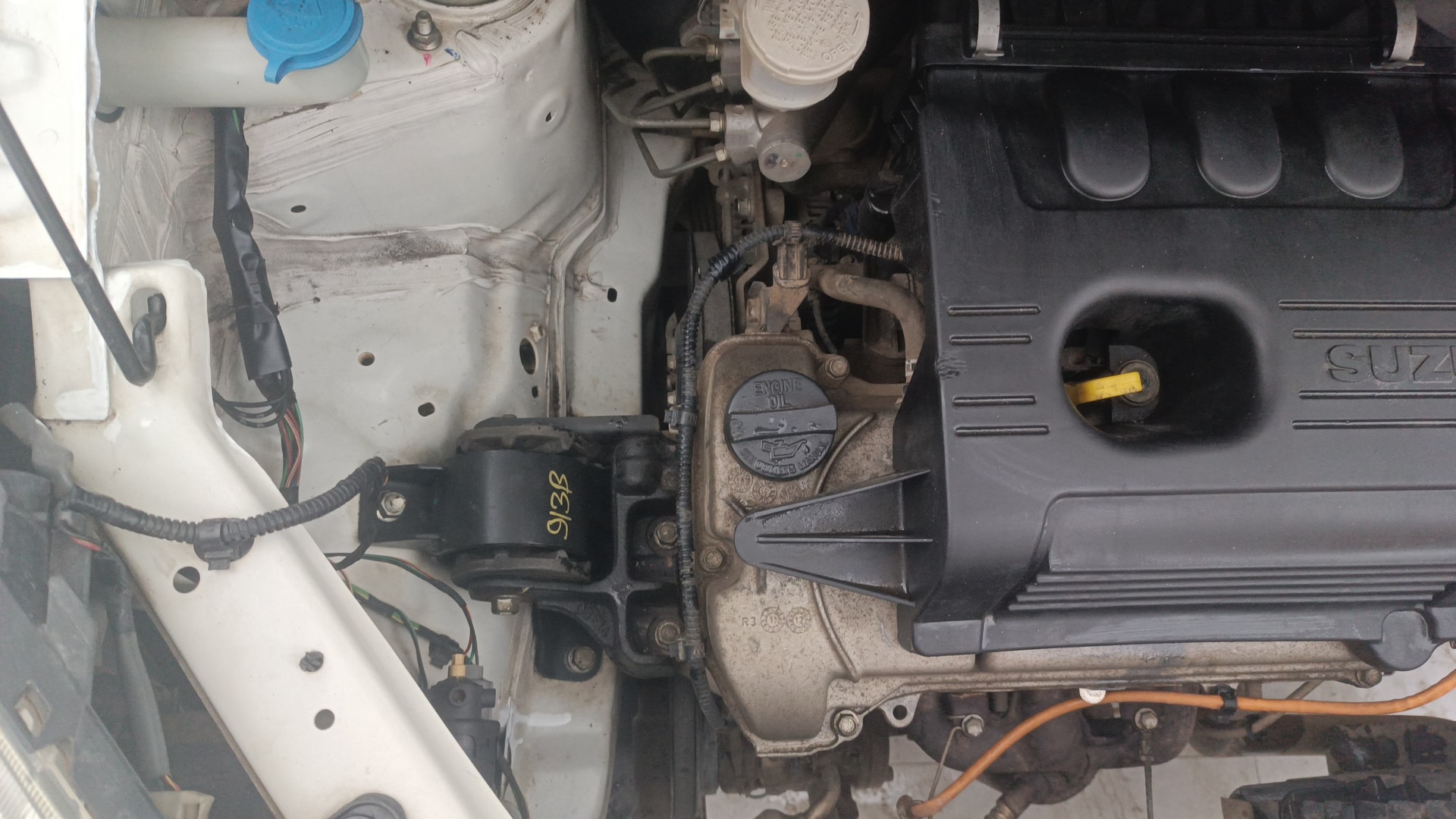 View 2016 Maruti Suzuki 1000 Base Variant Image 3 Used 2016 Maruti Suzuki 1000 Base Variant Image 3