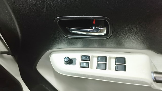 View Maruti Suzuki 1000 Image 32 Used Maruti Suzuki 1000 Image 32