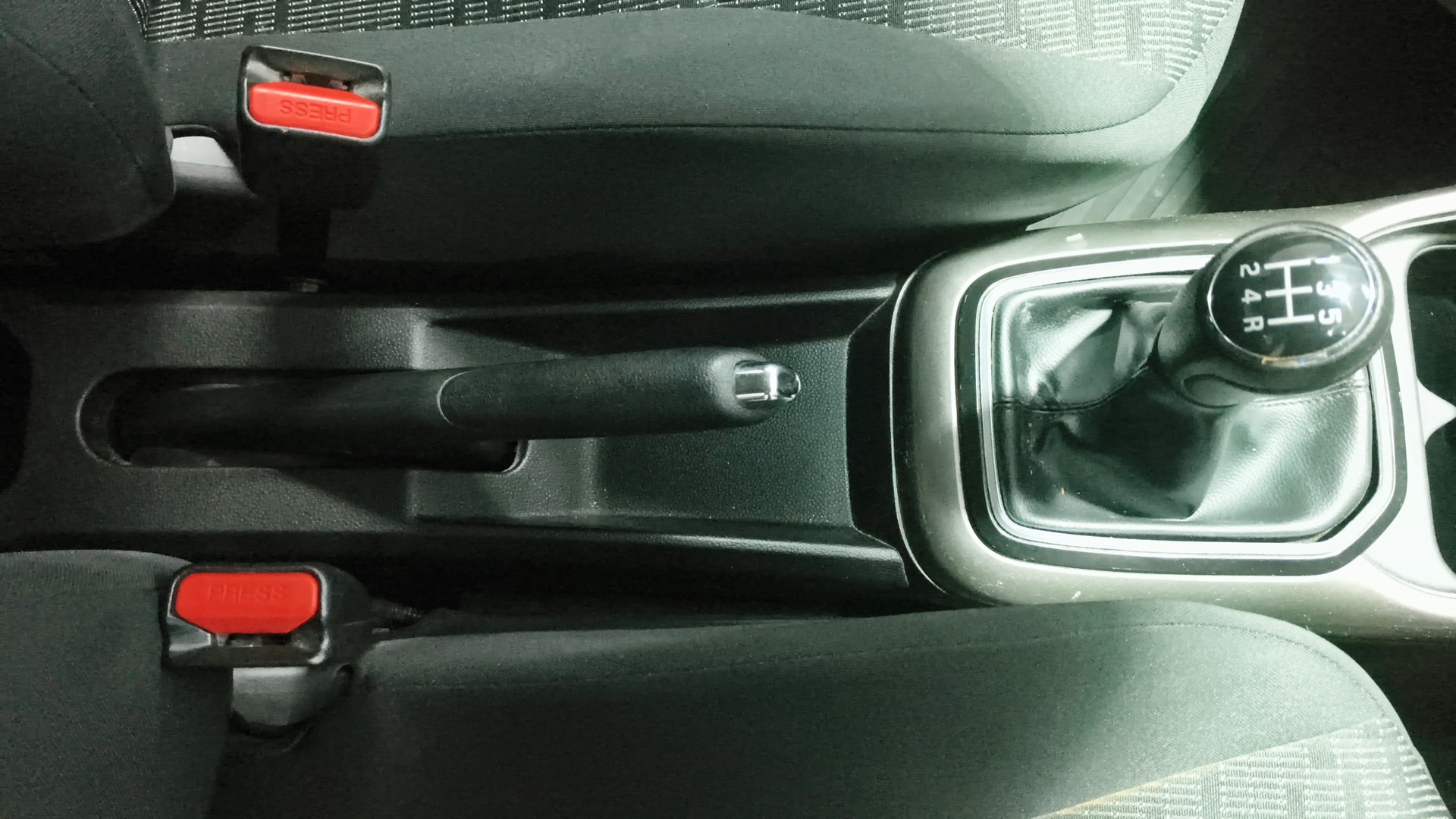 View 2019 Maruti Suzuki 1000 Base Variant Image 37 Used 2019 Maruti Suzuki 1000 Base Variant Image 37