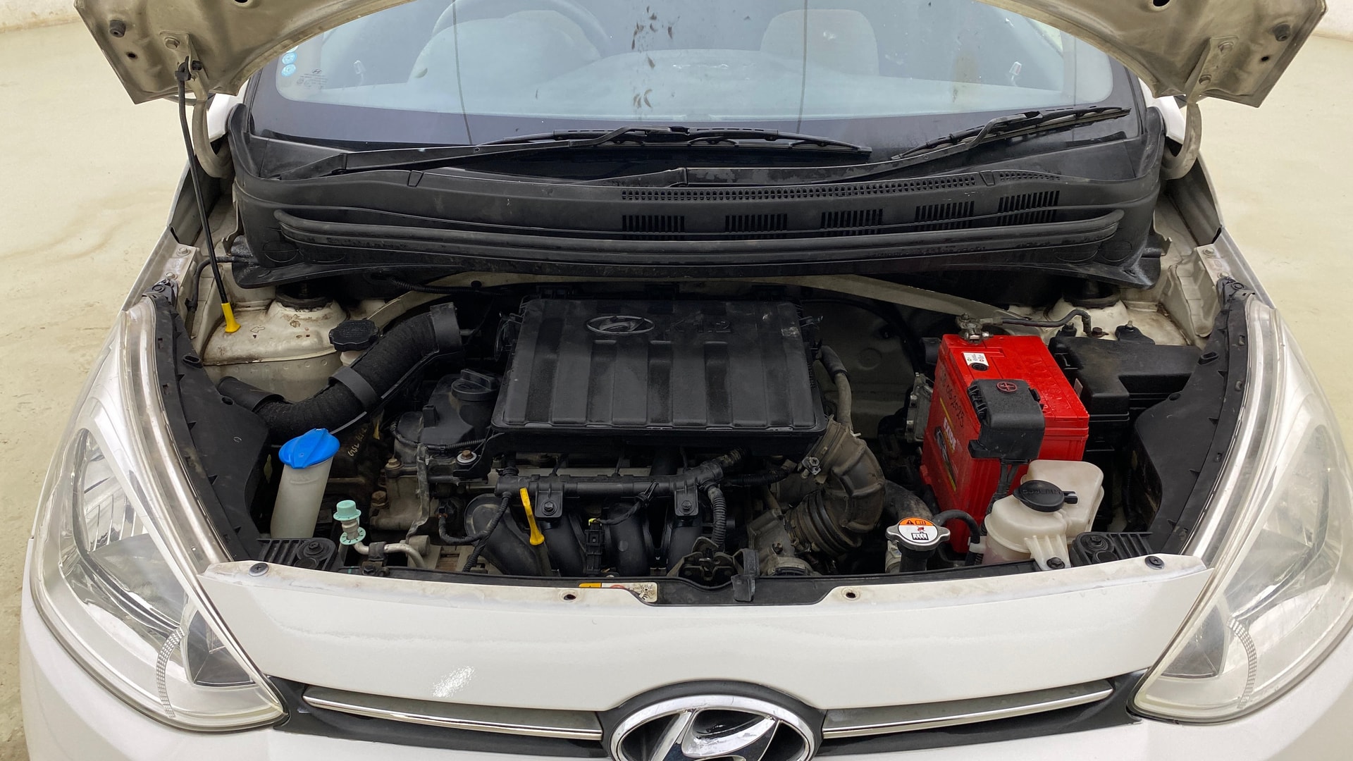 View 2015 Hyundai Grand i10 Sportz 1.2 Kappa Image 41 Used 2015 Hyundai Grand i10 Sportz 1.2 Kappa Image 41