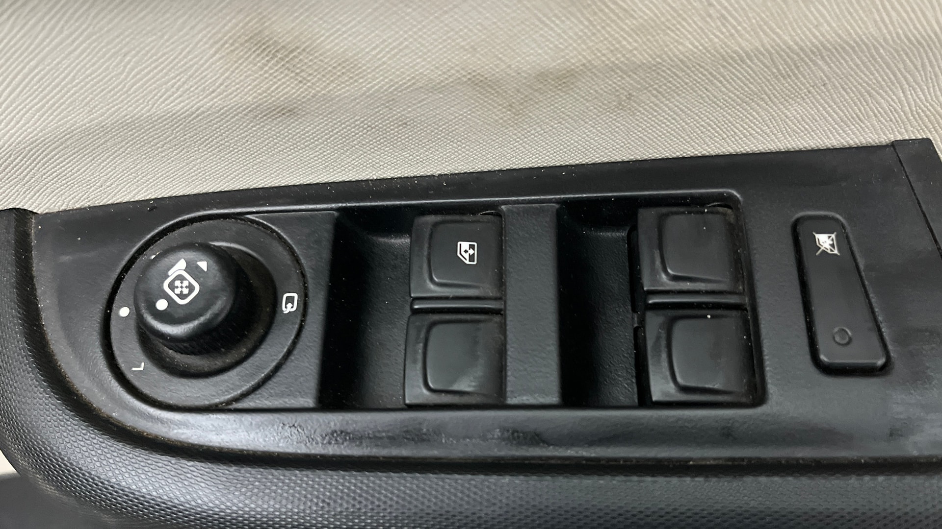 View 2022 Tata Altroz XT Petrol Image 34 Used 2022 Tata Altroz XT Petrol Image 34