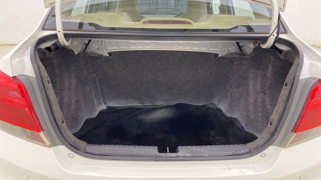 View Honda Amaze Image 10 Used Honda Amaze Image 10