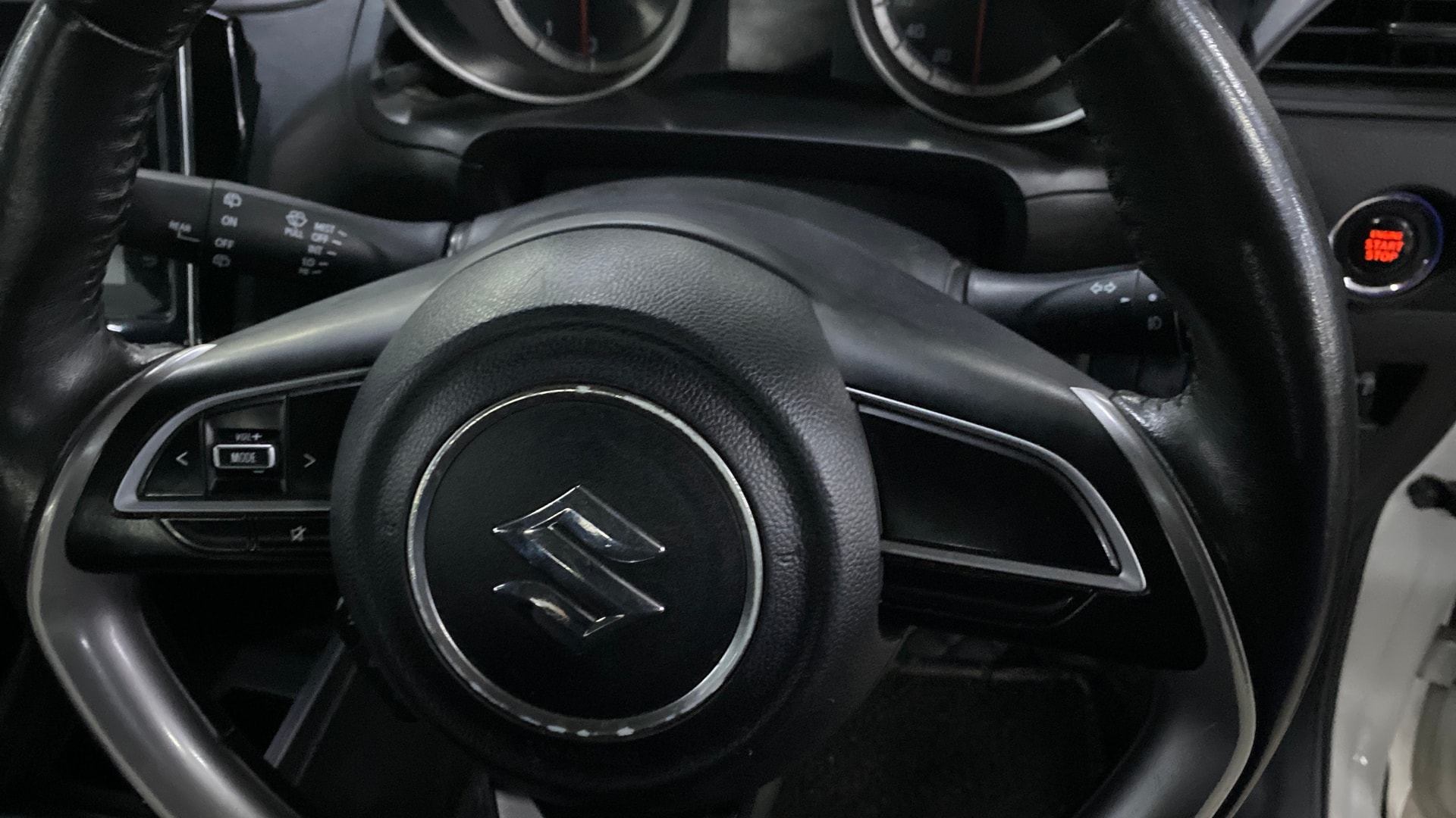 View 2023 Maruti Suzuki 1000 Base Variant Image 3 Used 2023 Maruti Suzuki 1000 Base Variant Image 3