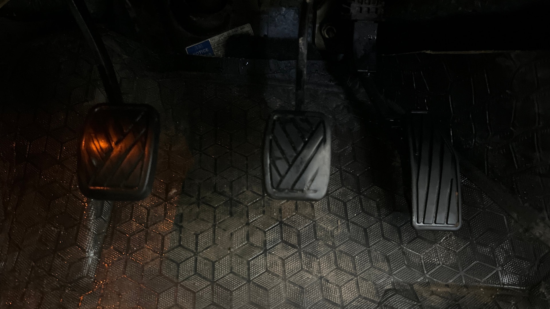View 2019 Maruti Suzuki 1000 Base Variant Image 9 Used 2019 Maruti Suzuki 1000 Base Variant Image 9