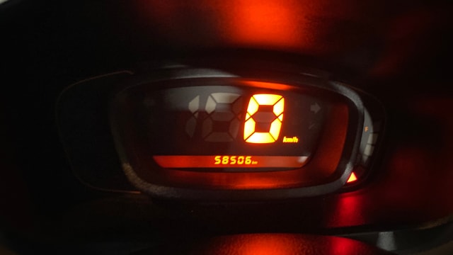 View Renault Kwid Image 34 Used Renault Kwid Image 34