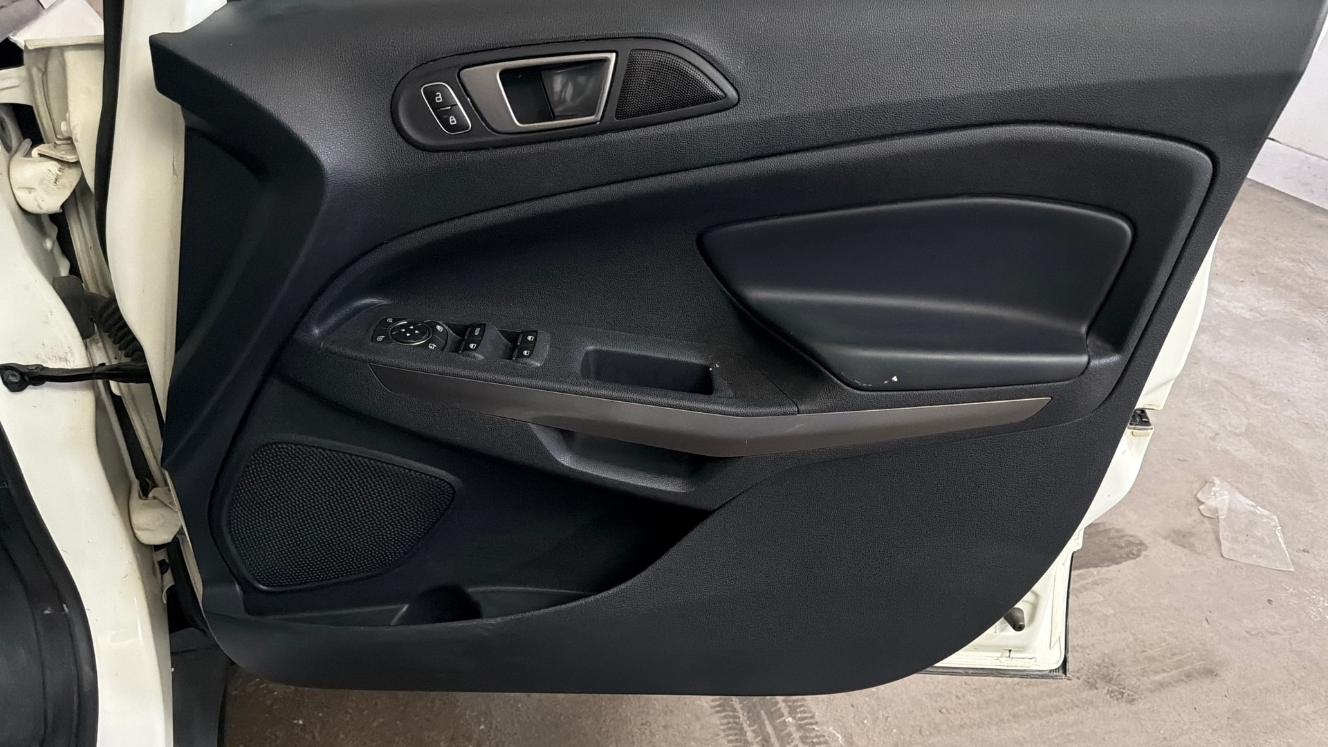 View 2019 Ford EcoSport 1.5 TDCi Diesel Ambiente BS IV Image 33 Used 2019 Ford EcoSport 1.5 TDCi Diesel Ambiente BS IV Image 33