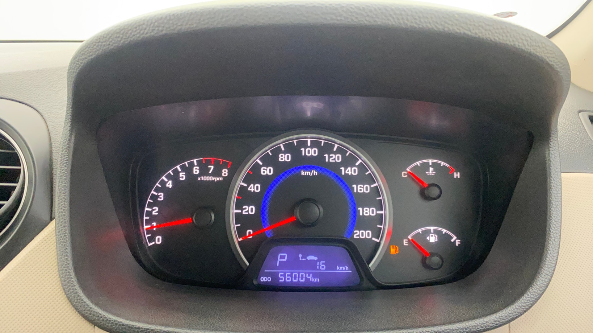View 2016 Hyundai Grand i10 1.2 Magna Petrol AT Image 19 Used 2016 Hyundai Grand i10 1.2 Magna Petrol AT Image 19