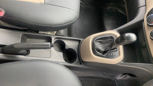 View Hyundai Grand i10 Image 38 Used Hyundai Grand i10 Image 38