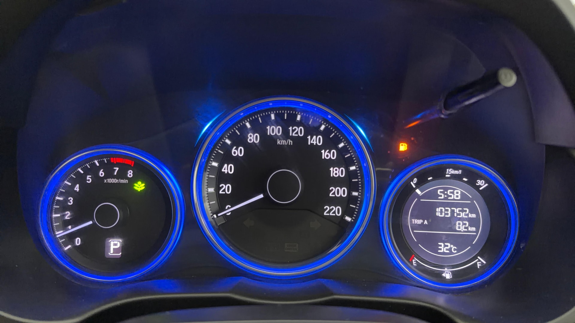 View 2016 Honda City ZX MT Diesel Anniversary Edition Image 35 Used 2016 Honda City ZX MT Diesel Anniversary Edition Image 35