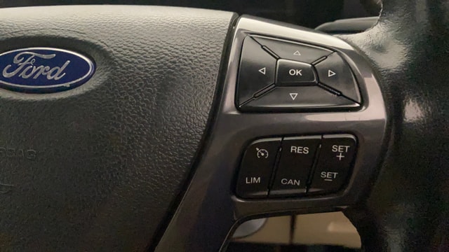 View Ford Endeavour Image 3 Used Ford Endeavour Image 3