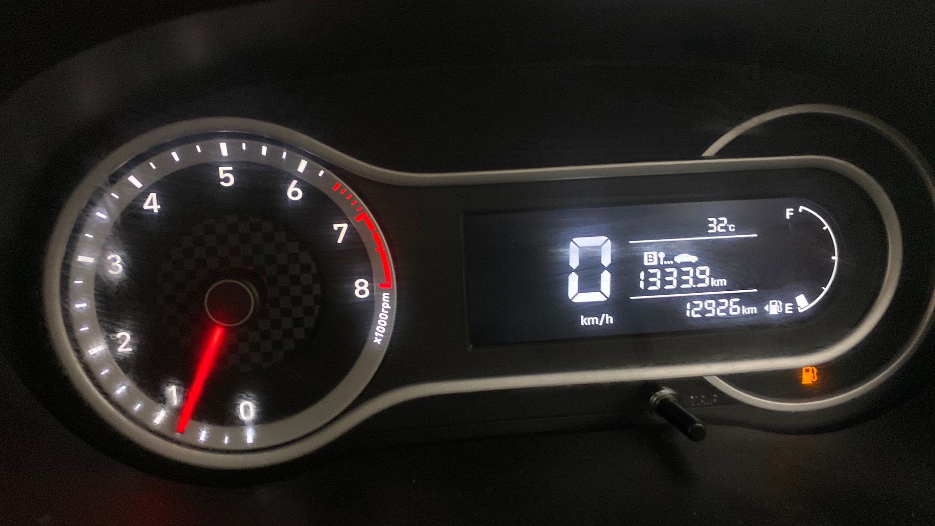 View 2022 Hyundai Grand i10 Nios Sportz Petrol Image 34 Used 2022 Hyundai Grand i10 Nios Sportz Petrol Image 34
