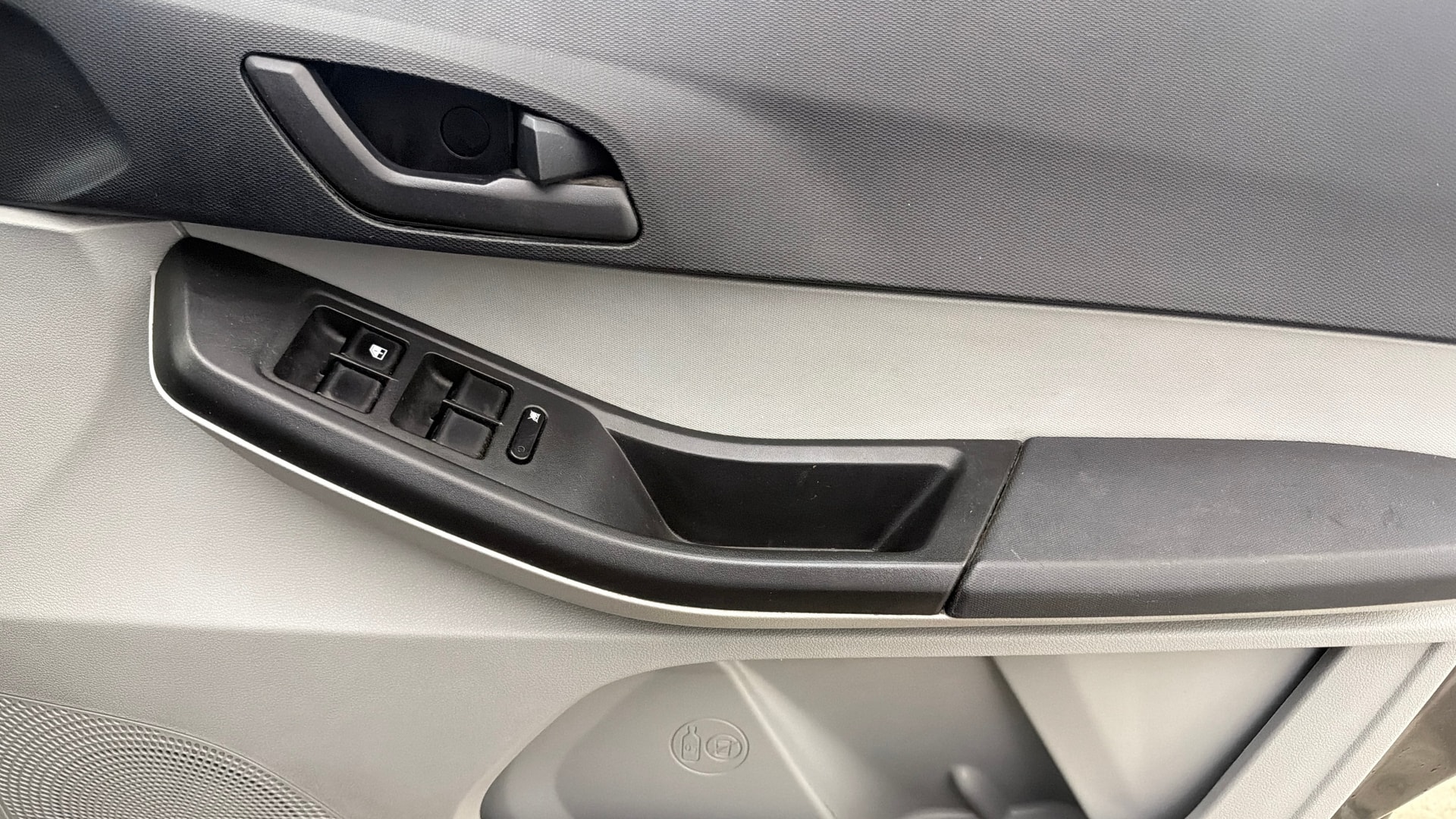 View 2021 Tata Tiago Revotorq XB Image 37 Used 2021 Tata Tiago Revotorq XB Image 37