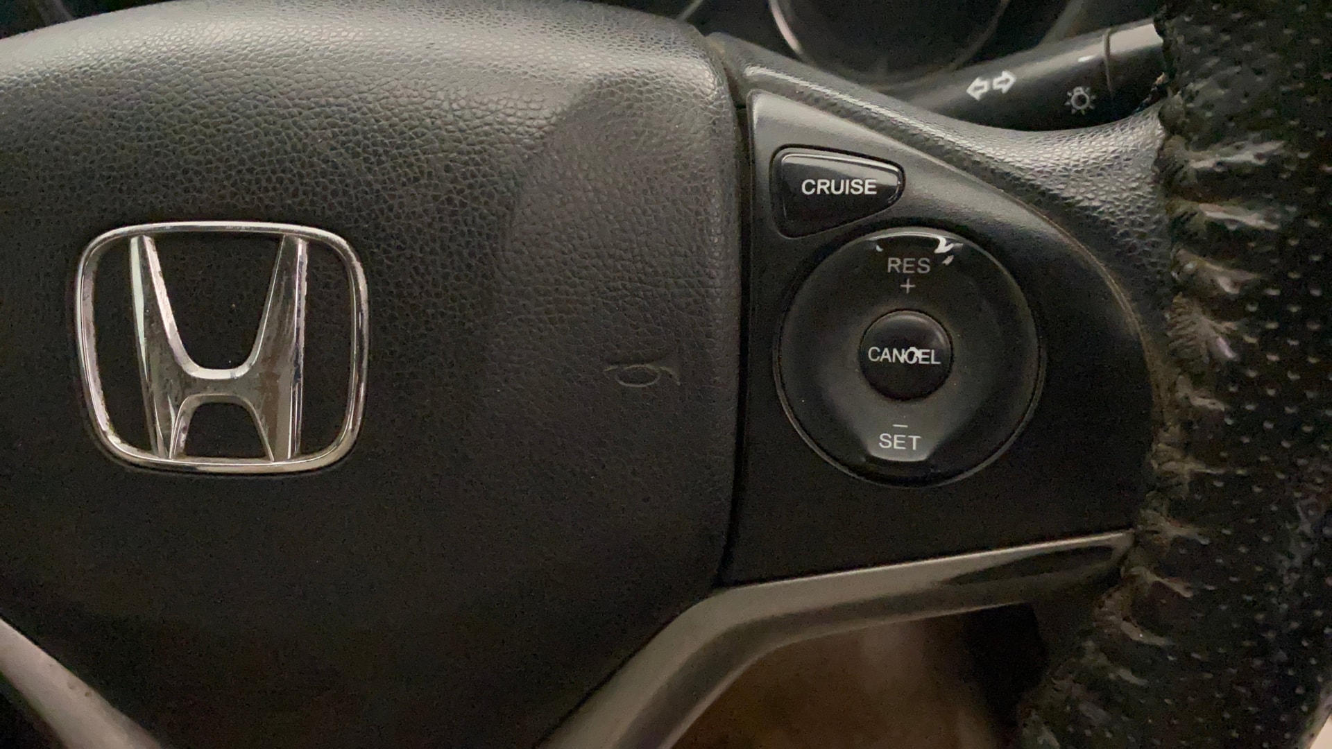 View 2014 Honda City ZX MT Diesel Anniversary Edition Image 3 Used 2014 Honda City ZX MT Diesel Anniversary Edition Image 3