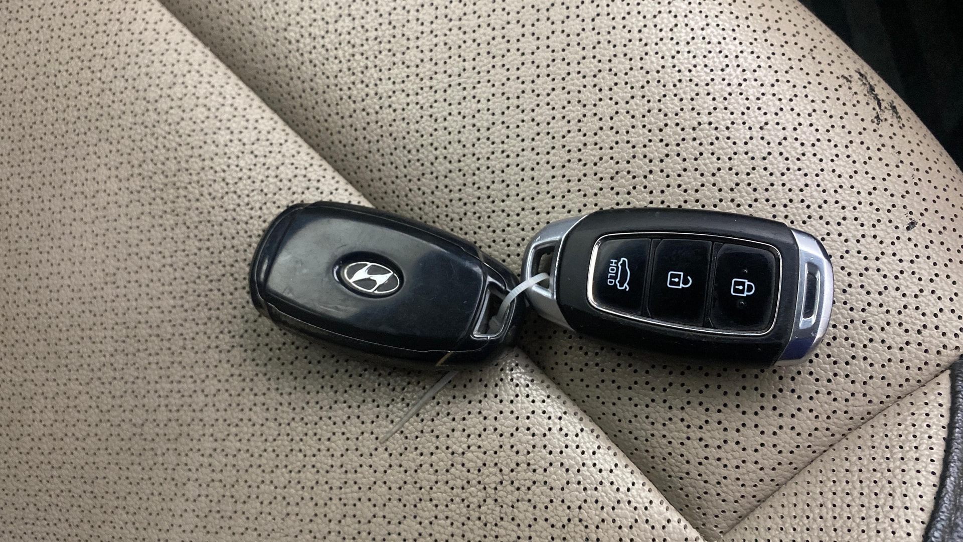 View 2019 Hyundai Verna 1.6 VTVT SX (O) AT Image 28 Used 2019 Hyundai Verna 1.6 VTVT SX (O) AT Image 28
