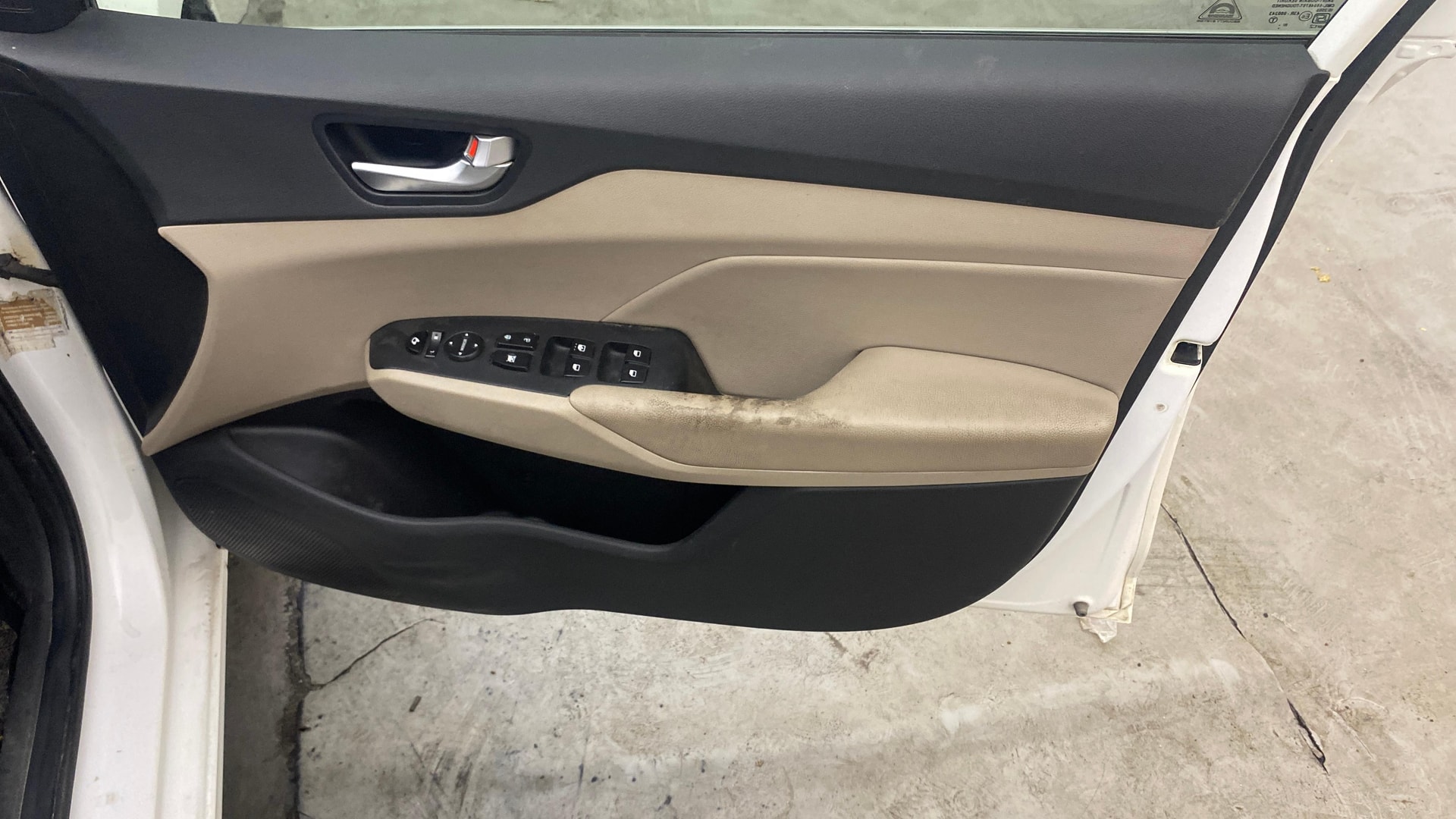 View 2019 Hyundai Verna 1.6 VTVT SX (O) AT Image 34 Used 2019 Hyundai Verna 1.6 VTVT SX (O) AT Image 34