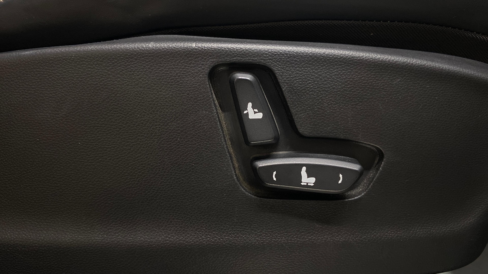 View 2021 MG Hector Sharp CVT Petrol Image 11 Used 2021 MG Hector Sharp CVT Petrol Image 11