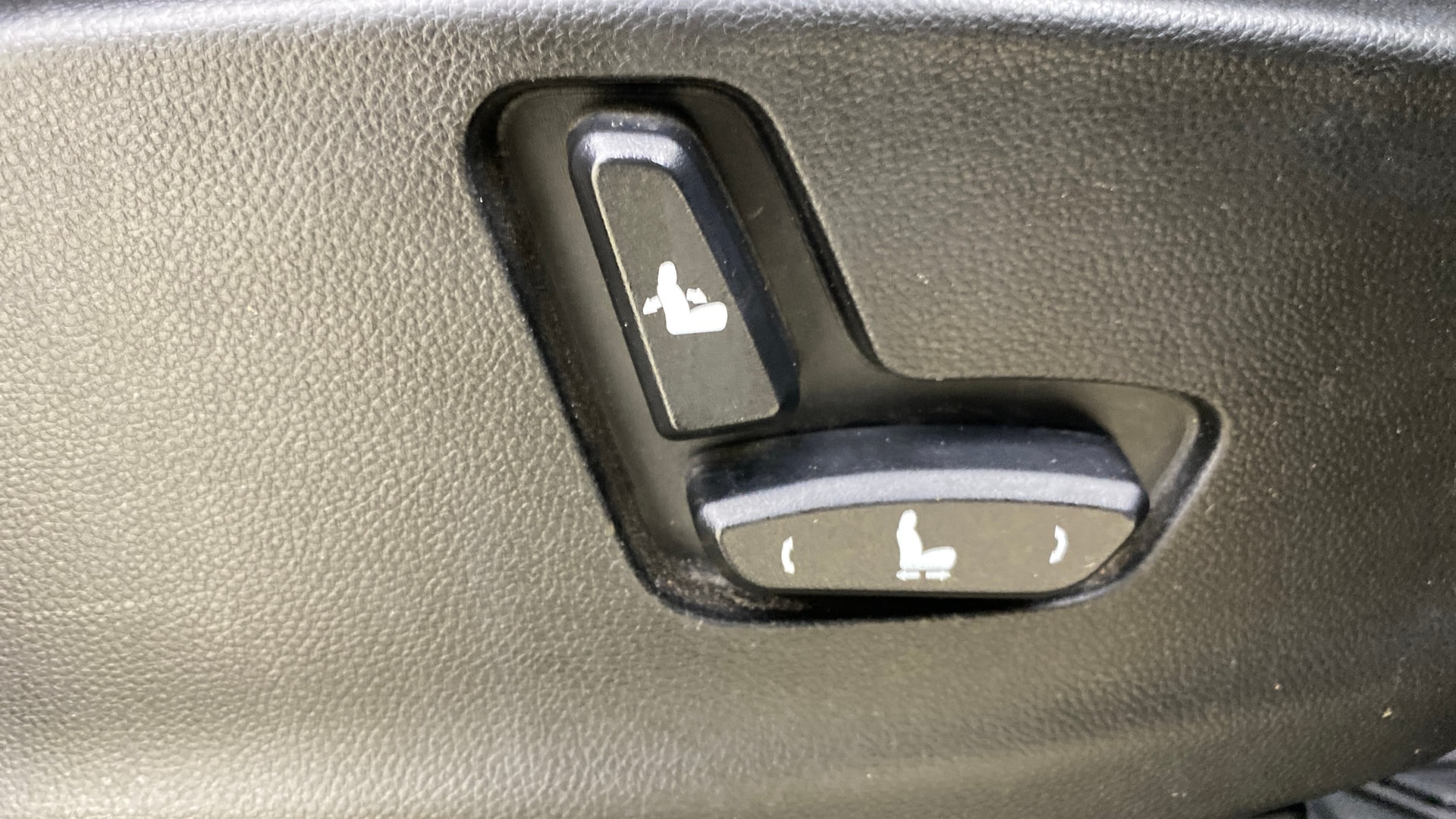 View 2020 MG Hector Sharp Petrol BS IV Image 11 Used 2020 MG Hector Sharp Petrol BS IV Image 11