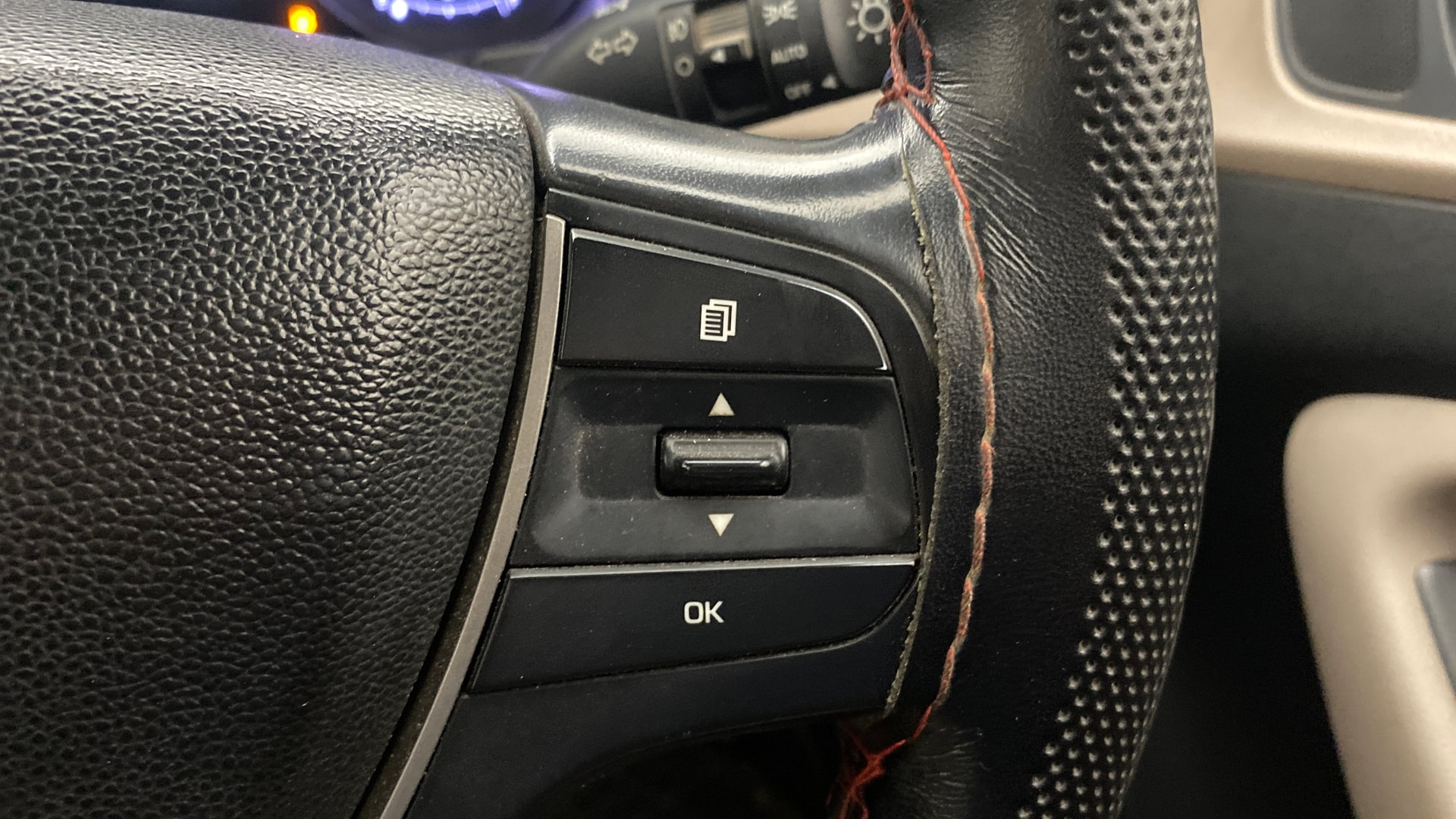 View 2015 Hyundai Elite i20 1.4 Asta Diesel Image 3 Used 2015 Hyundai Elite i20 1.4 Asta Diesel Image 3