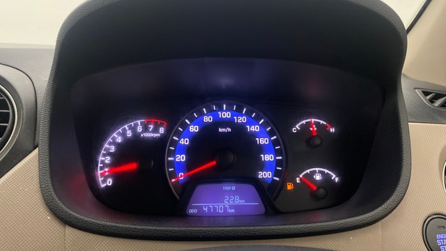 View Hyundai Xcent Image 35 Used Hyundai Xcent Image 35