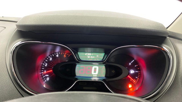 View Renault Captur Image 35 Used Renault Captur Image 35