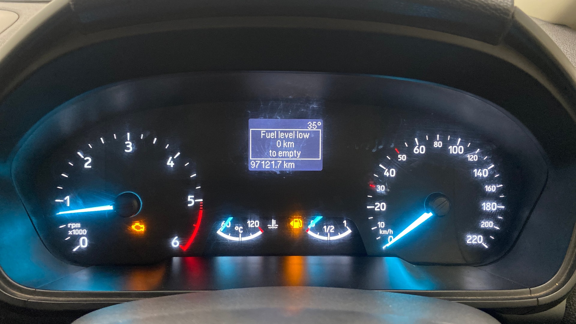 View 2019 Ford EcoSport 1.5 TDCi Diesel Ambiente BS IV Image 35 Used 2019 Ford EcoSport 1.5 TDCi Diesel Ambiente BS IV Image 35
