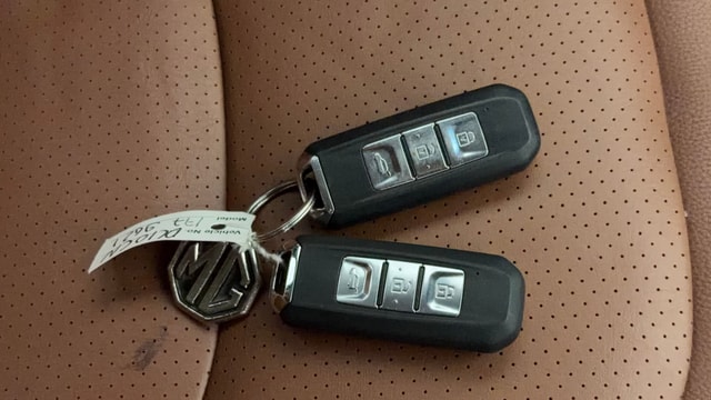 View MG Hector Plus Image 20 Used MG Hector Plus Image 20