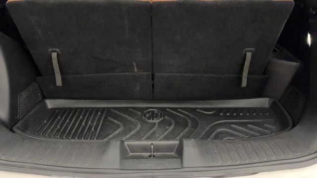 View MG Hector Plus Image 7 Used MG Hector Plus Image 7