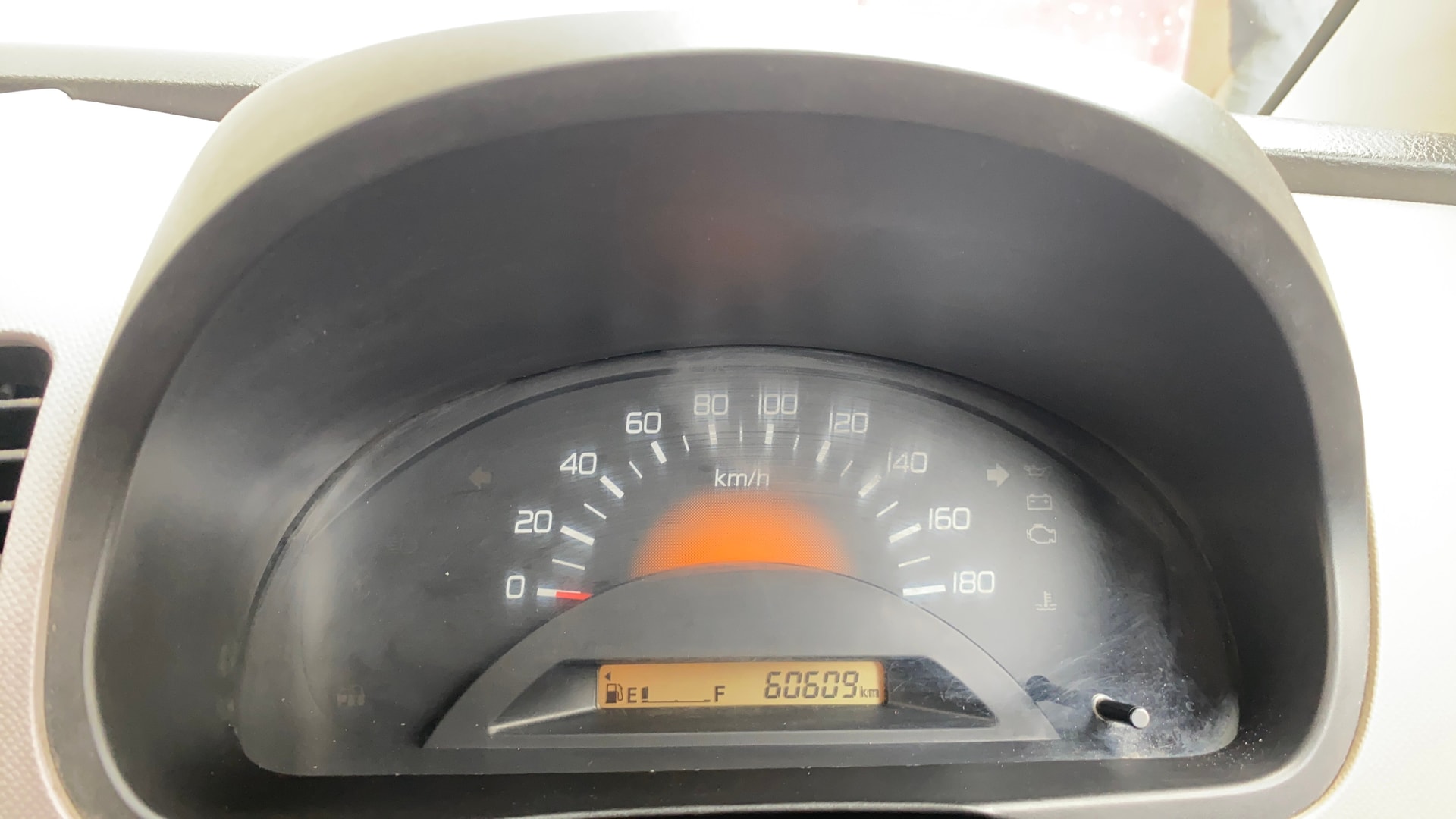 View 2014 Maruti Suzuki 1000 Base Variant Image 22 Used 2014 Maruti Suzuki 1000 Base Variant Image 22